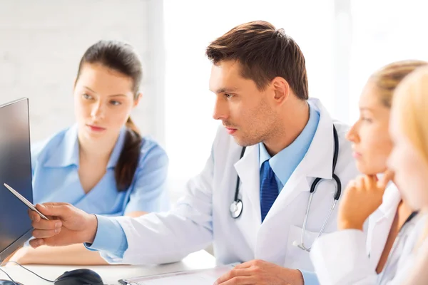 Team or group of doctors working — Stock Photo, Image