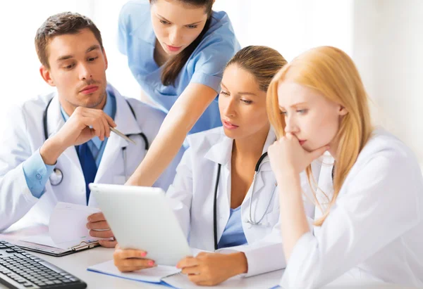 Team or group of doctors working — Stock Photo, Image