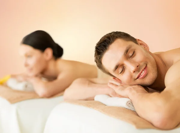 Couple in spa — Stock Photo, Image