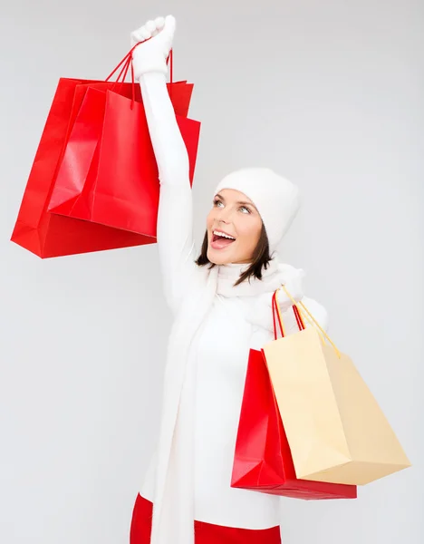 Bild einer glücklichen Frau mit Einkaufstüten — Stockfoto