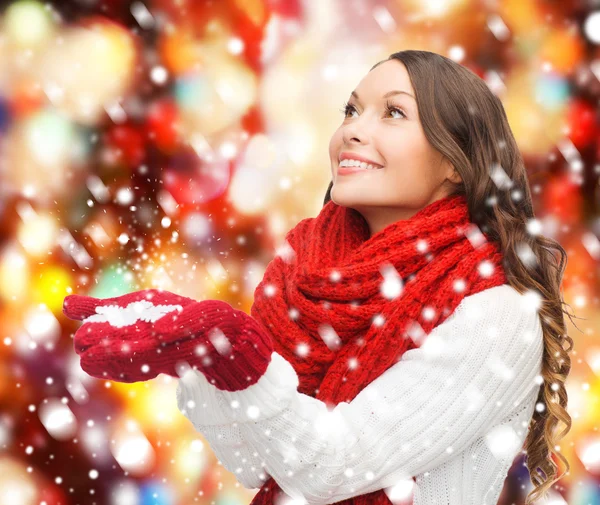 Woman with big snowflake — Stock Photo, Image