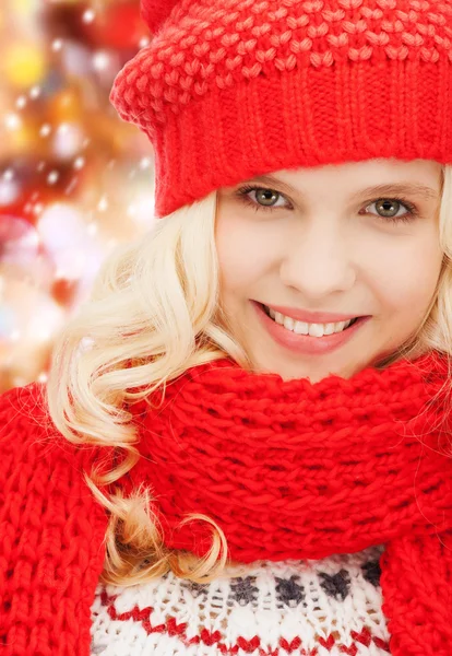 Teenage girl in red hat and scarf — Stock Photo, Image