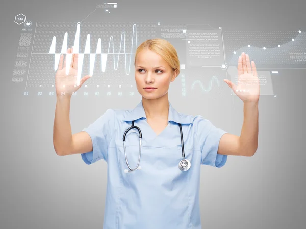 Doctor or nurse working with virtual screen — Stock Photo, Image