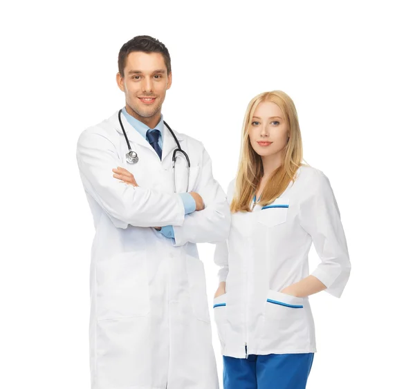 Dvě mladé atraktivní lékaři — Stock fotografie