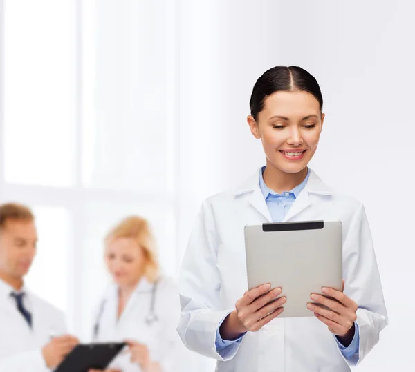 Female doctor without stethoscope and tablet pc — Stock Photo, Image