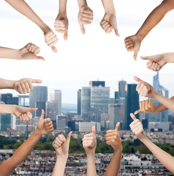 Human hands showing thumbs up in circle — Stock Photo, Image