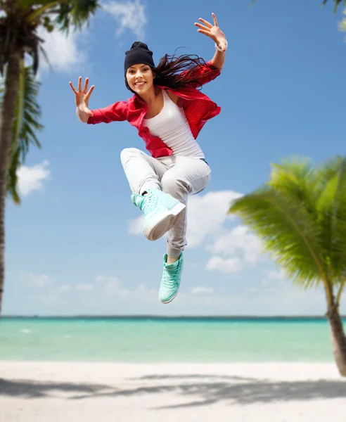 Bela dança menina pulando — Fotografia de Stock