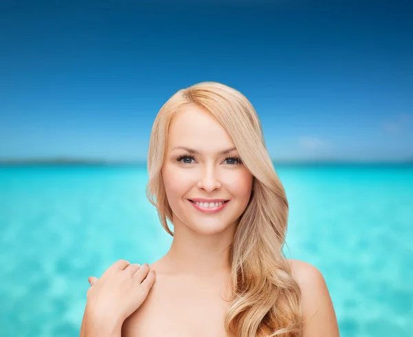 Face and shoulders of happy woman with long hair — Stock Photo, Image