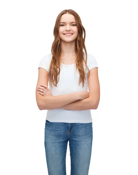 Smiling teenager in blank white t-shirt — Stock Photo, Image