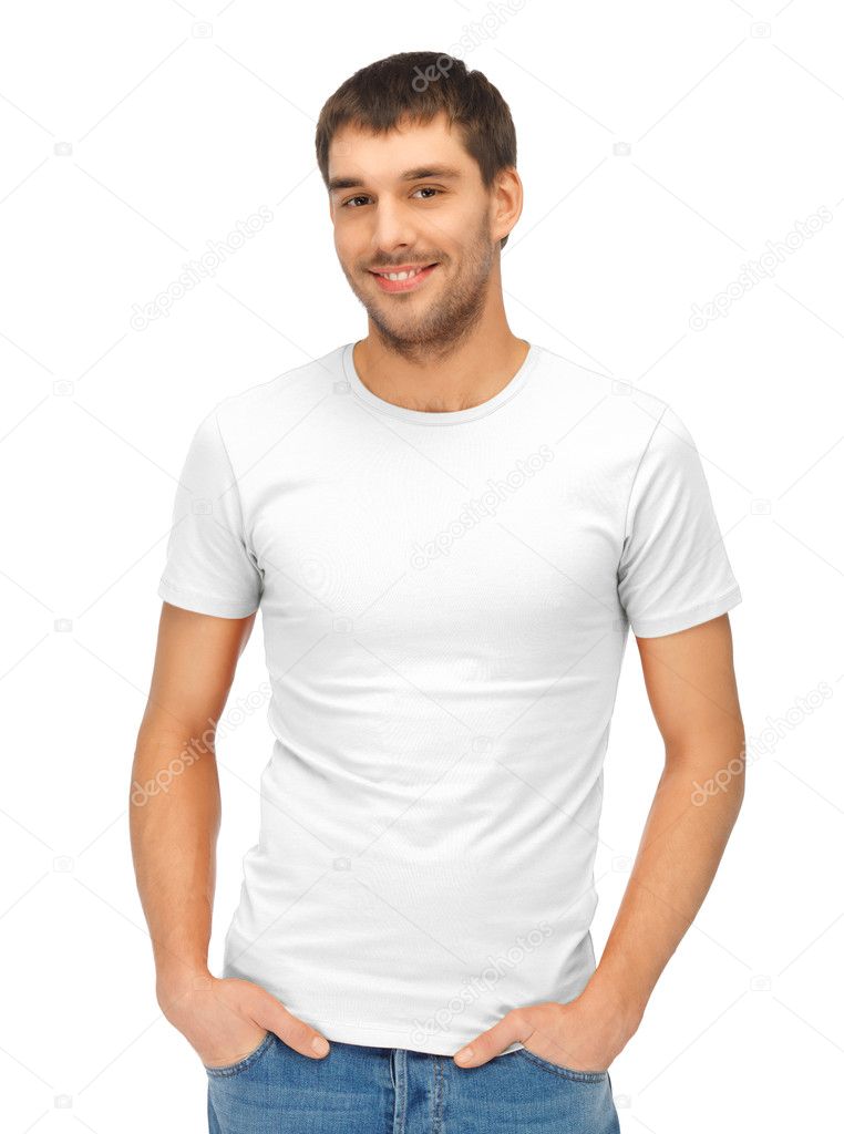 Hombre playera blanca fotos stock, imágenes Hombre playera blanca royalties | Depositphotos