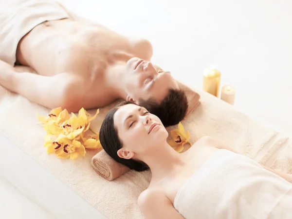 Couple en spa — Photo