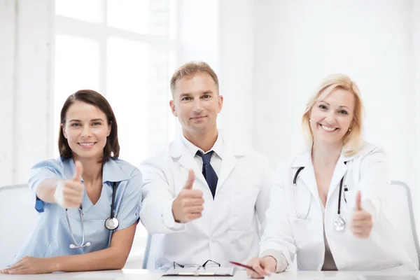 Läkare på ett möte — Stockfoto