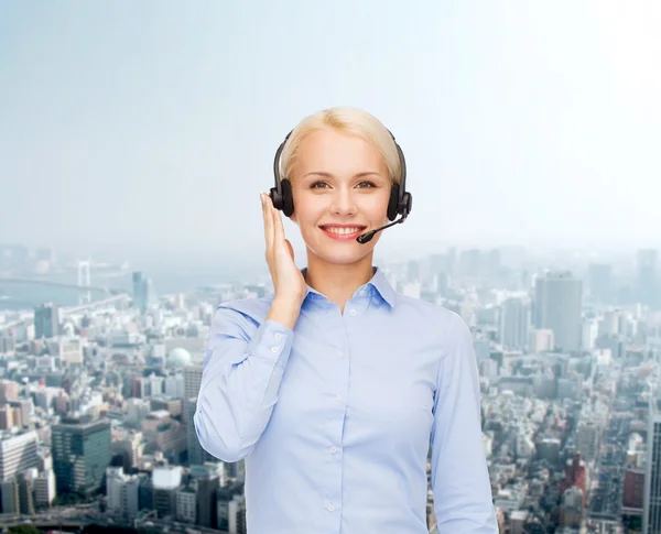 Operator prietenos de telefonie feminină — Fotografie, imagine de stoc