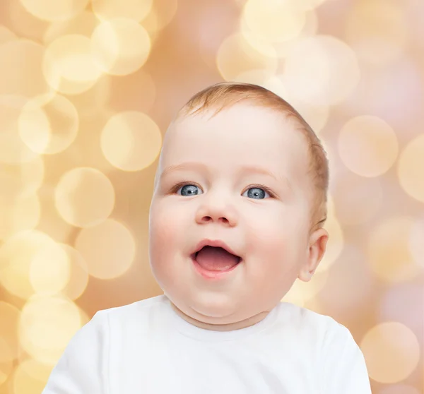 Lächelndes kleines Baby — Stockfoto