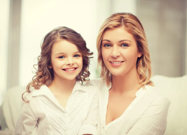 Madre e figlia — Foto Stock