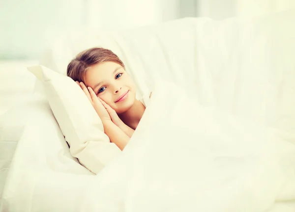 Little girl sleeping at home — Stock Photo, Image