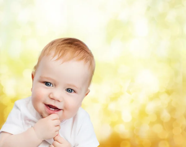 Usmívající se malé dítě — Stock fotografie