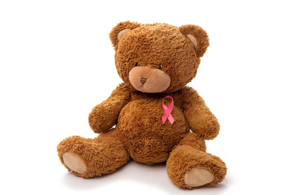 หมีเท็ดดี้กับริบบิ้นการรับรู้มะเร็งเต้านม — ภาพถ่ายสต็อก