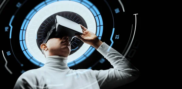 Technologie Budoucnosti Rozšířená Realita Koncept Lidí Muž Sluchátkách Virtuální Reality — Stock fotografie