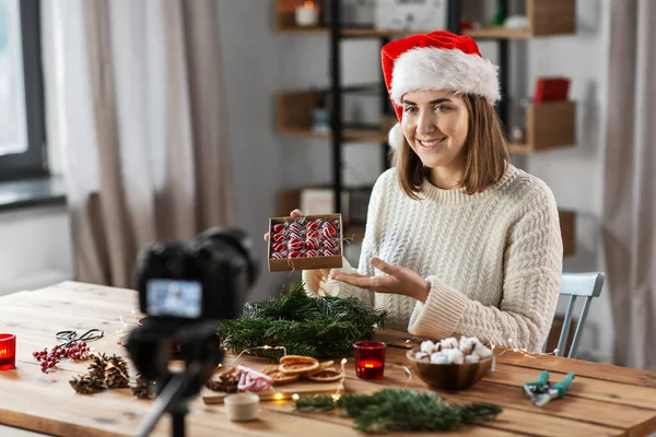 Winter Holidays Diy Video Blogging Concept Happy Smiling Woman Blogger — Fotografia de Stock