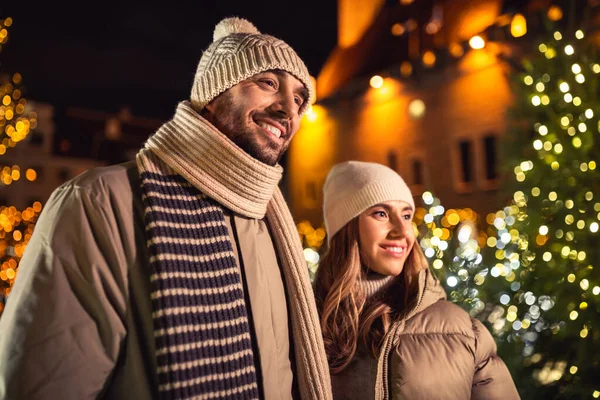 Winter Holidays People Concept Happy Smiling Couple Christmas Tree Lights — Zdjęcie stockowe