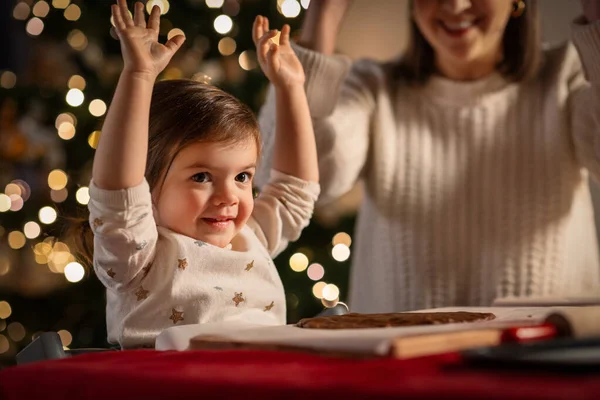 Family Cooking Winter Holidays Concept Happy Mother Baby Daughter Having — ストック写真