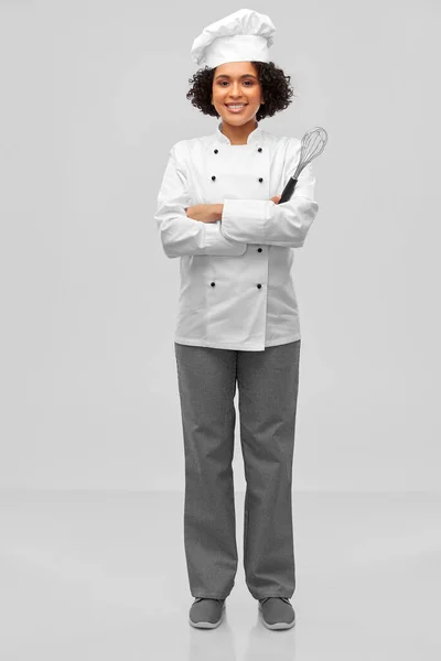 Кулинарная Кулинарная Народная Концепция Счастливая Улыбающаяся Женщина Повар Белом Токе — стоковое фото