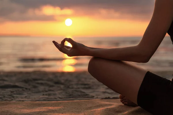 Yoga Mindfulness Meditation Concept Close Woman Meditating Lotus Pose Beach — Fotografie, imagine de stoc