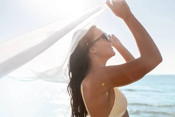 Menschen Sommer Und Badebekleidungskonzept Glücklich Lächelnde Junge Frau Bikini Badeanzug — Stockfoto