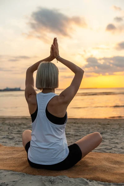 Yoga Mindfulness Meditation Concept Woman Meditating Lotus Pose Beach Sunset — Photo