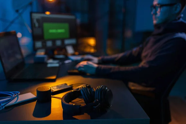 Cybercrime Hacking Technology Concept Close Male Hacker Dark Room Writing — Fotografia de Stock