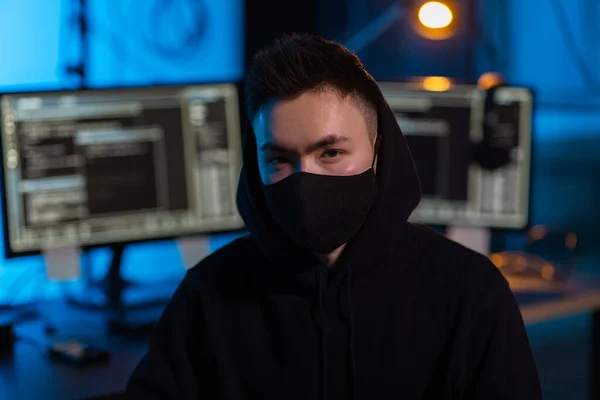 Cybercrime Hacking Technology Concept Hacker Wearing Black Mask Hoodie Dark — Stockfoto