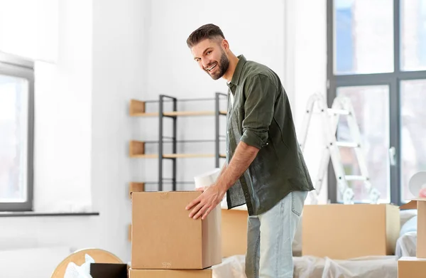 Moving People Real Estate Concept Happy Smiling Man Boxes Stuff — Stock Photo, Image