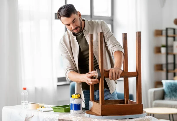 Furniture Renovation Diy Home Improvement Concept Man Sanding Old Wooden — Fotografia de Stock