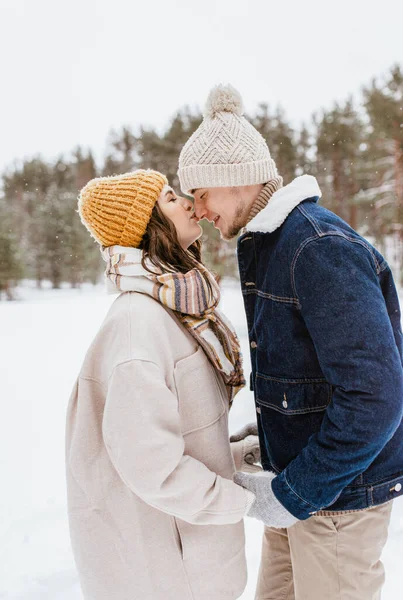 People Love Leisure Concept Happy Woman Kissing Mans Nose Winter — Stockfoto