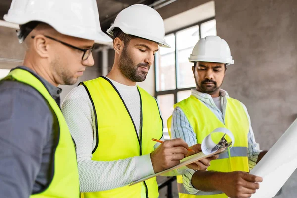 Architecture Construction Business People Concept Male Architects Helmets Clipboard Discussing — Stock Photo, Image