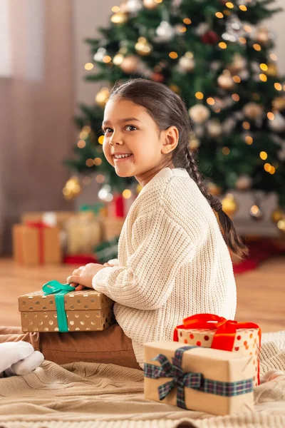 Christmas Winter Holidays Childhood Concept Happy Little Girl Opening Gift — Stok fotoğraf