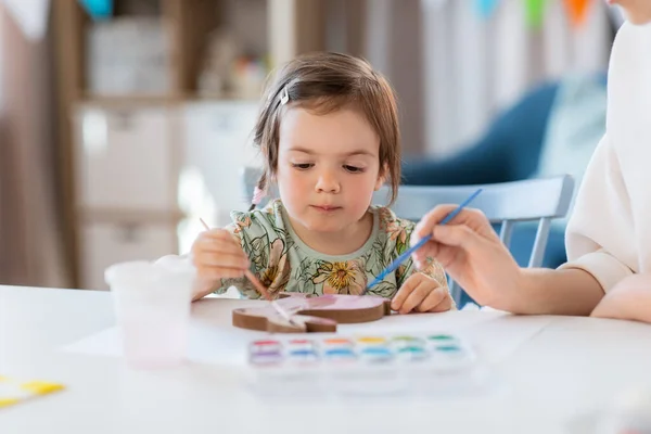 Holidays Family People Concept Mother Little Baby Daughter Coloring Easter — Stockfoto