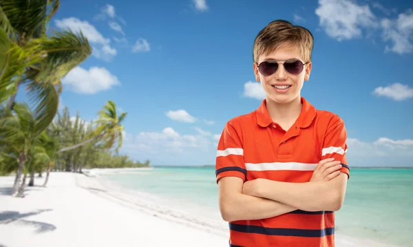 Travel Tourism Summer Vacation Concept Portrait Happy Smiling Boy Sunglasses — Stok fotoğraf