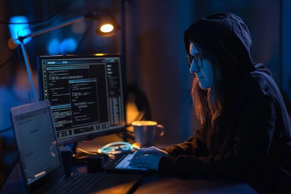 Cybercrime Hacking Technology Concept Female Hacker Dark Room Writing Code — 스톡 사진