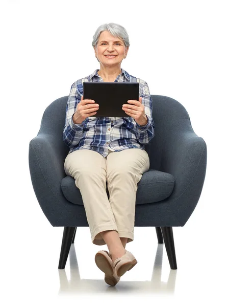 Comfort Mobili Concetto Persone Anziane Sorridente Donna Anziana Con Tablet — Foto Stock