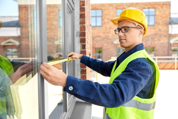 Impresa Edile Concetto Costruzione Costruttore Maschio Con Finestra Misurazione Righello — Foto Stock