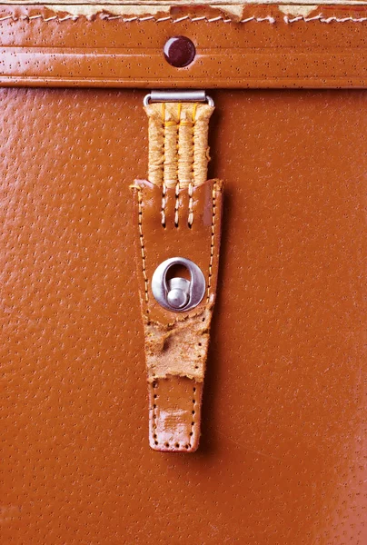 Metallschloss alte orangefarbene Lederaktentasche — Stockfoto