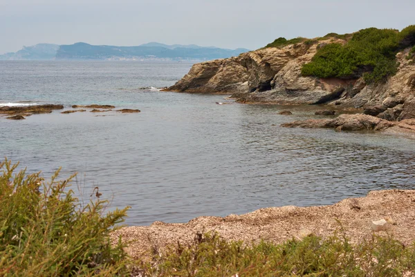 Isola nel mare — Foto Stock