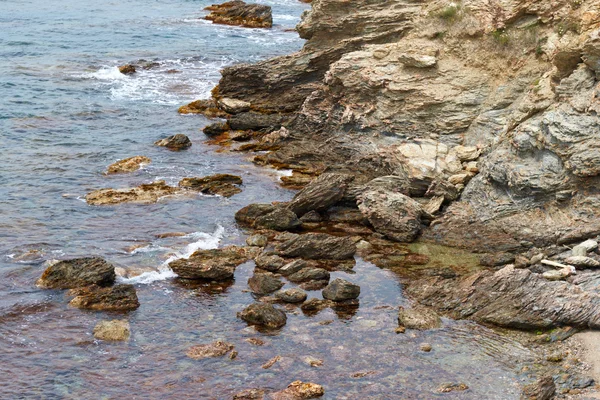 Isola nel mare — Foto Stock