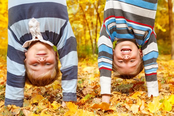 Niños satisfechos —  Fotos de Stock