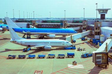 uçak toprak işleme