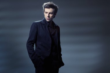 gurur iş sahibi pozlar