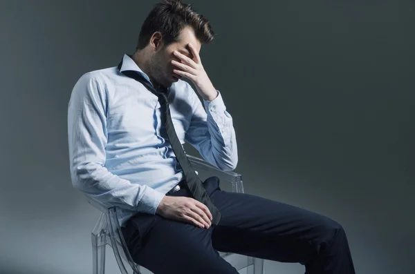 Sad employee lost his job — Stock Photo, Image