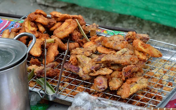 Deepfriend banana, Comida ao lado da rua — Fotografia de Stock